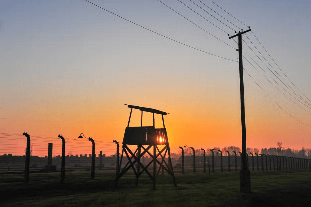 Auschwitz Tour and transfer from Krakow